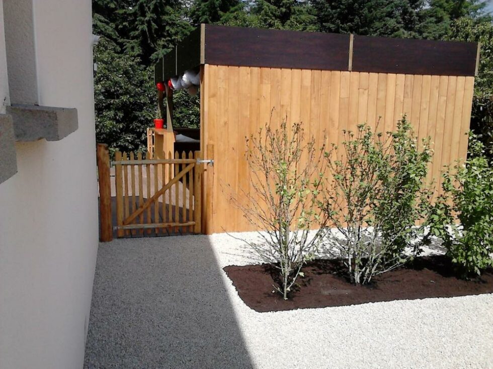 Accès en stabilisateurs de graviers